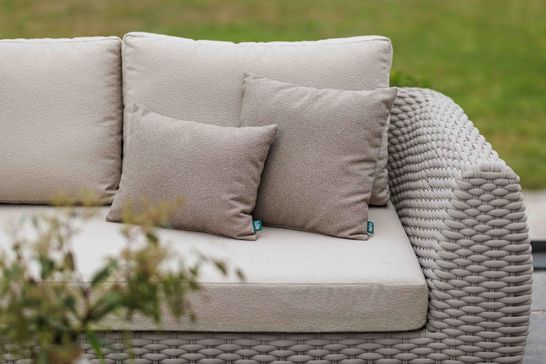 Mont Blanc loungeset beige wicker