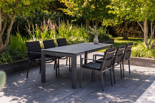 Long Island dining set met Soho tuinstoelen in lava aluminium