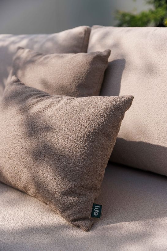 Everest loungeset in taupe aluminium met sand all-weather bouclé kussens
