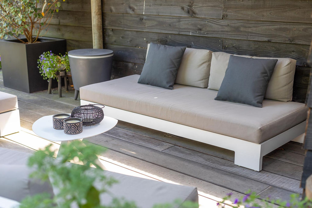 Klantverhaal - royale tuin van Hilaire en Astrid