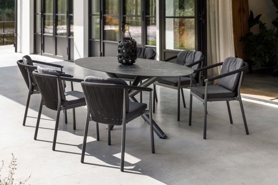 Provence dining set met Bodi tuinstoelen