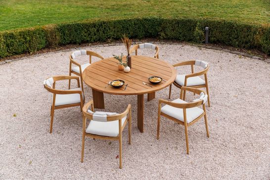 Andalucia tuinset met ronde tuintafel in teakhout